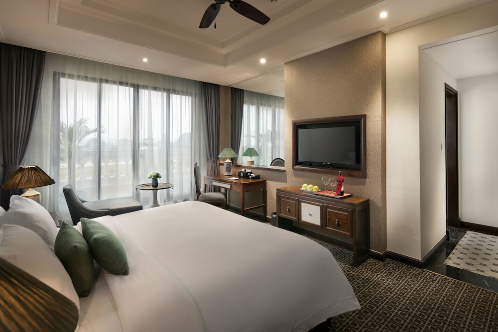 Ninh Binh Hidden Charm Hotel Resort 12/67