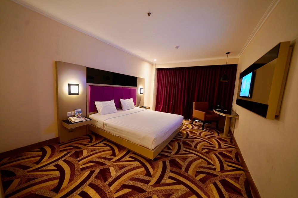 Ayola Sentosa Palembang 16/48