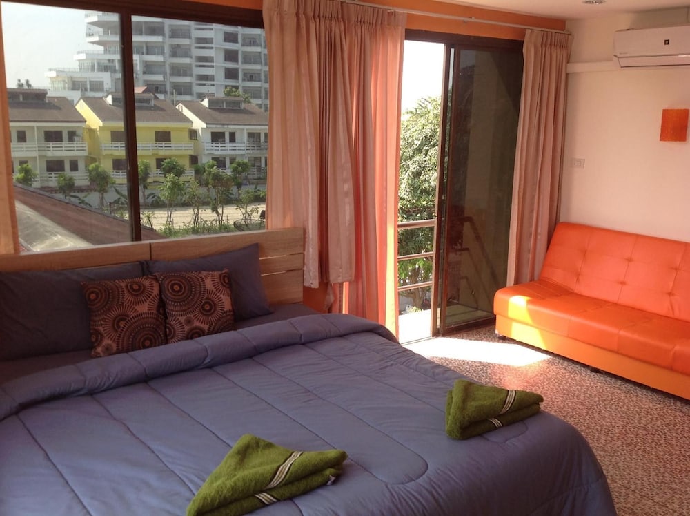 Sea Breeze Guest House 40/73