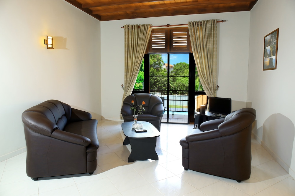 Christima Residence 28/50