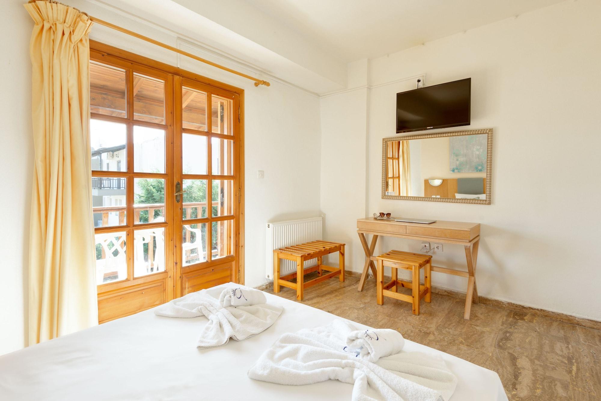 Regos Resort Hotel 14/78