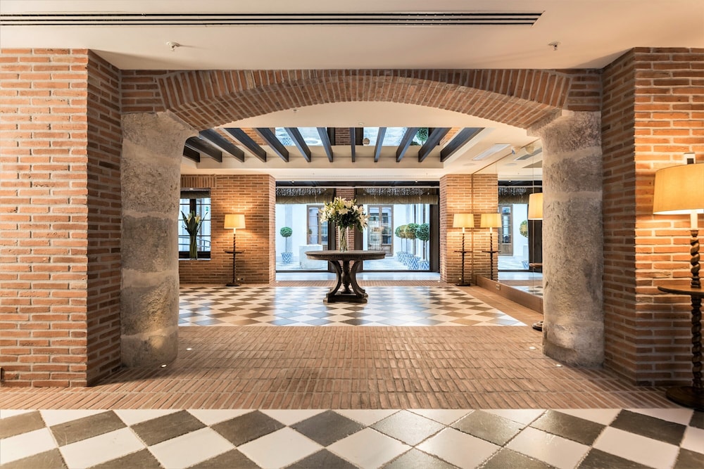 Palacio Solecio 7/66