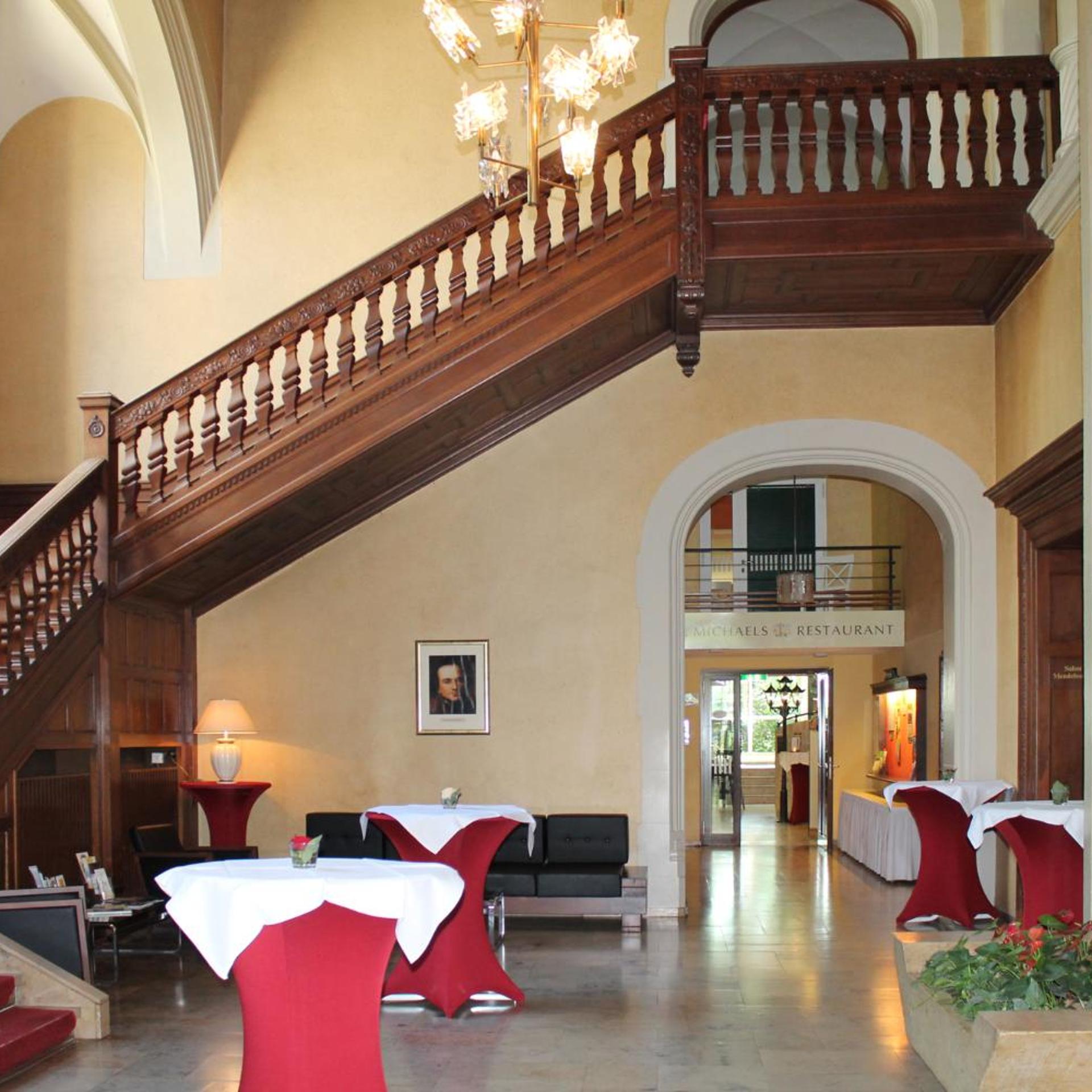 St.-Michaels-Heim Jugendgastehaus & Hotel 1/50