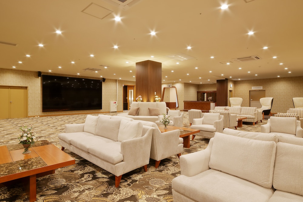 International Resort Hotel Yurakujo 38/50