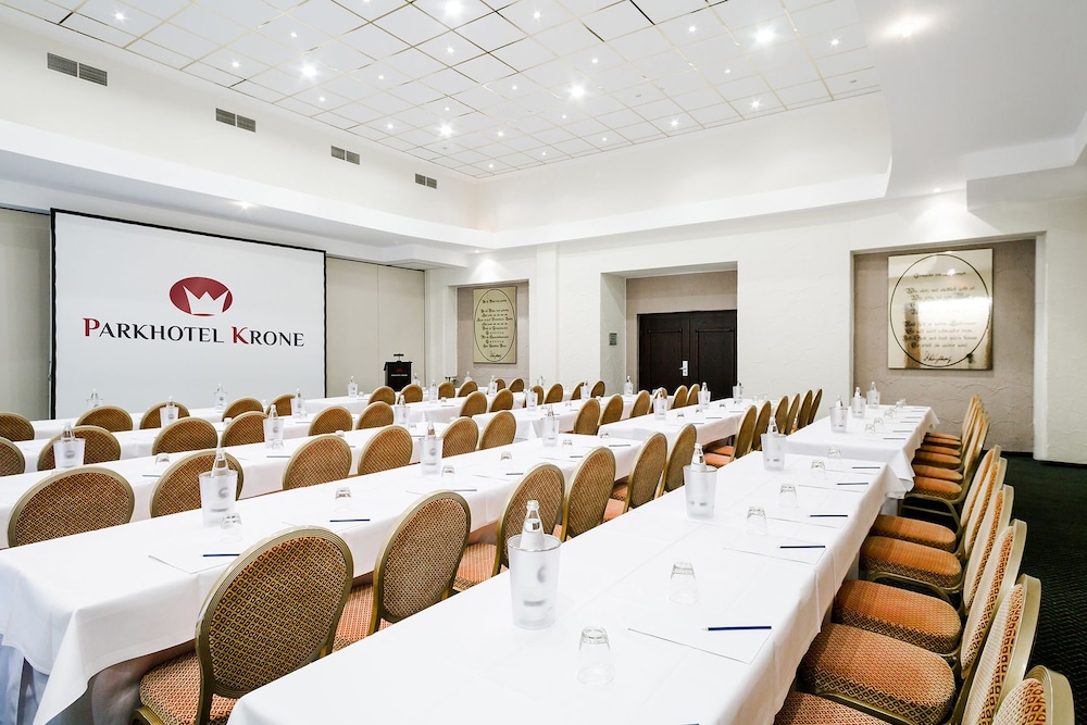 Parkhotel Krone 54/68