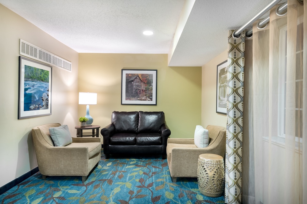 Candlewood Suites Washington Dulles Sterling 20/50