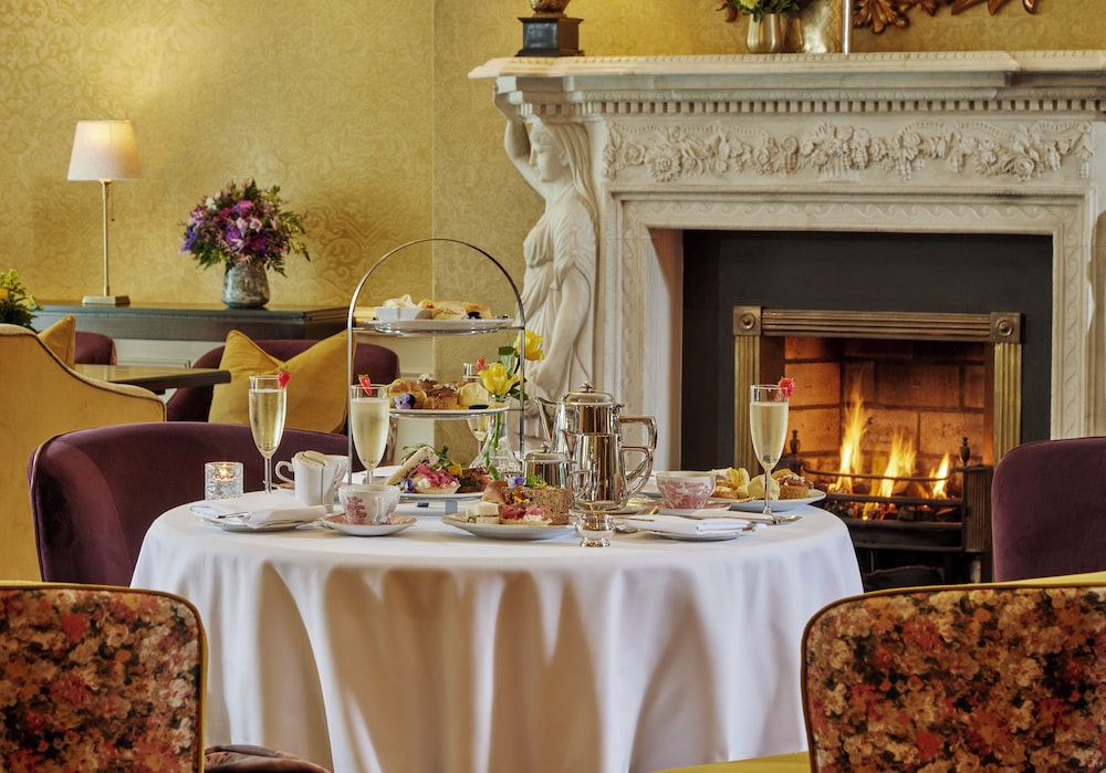 BRIDGE HOUSE HOTEL, LEISURE CLUB & SPA 34/45
