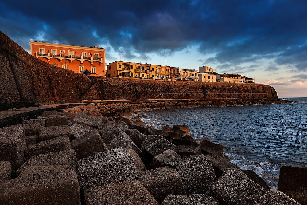Nettuno de Charme 22/23