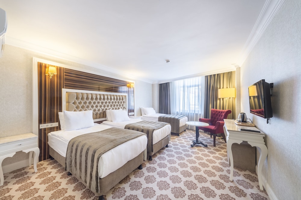 Kensington Hotel 26/67