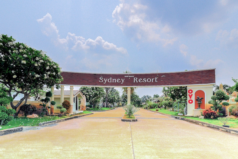 OYO 926 Sydney Resort 22/29
