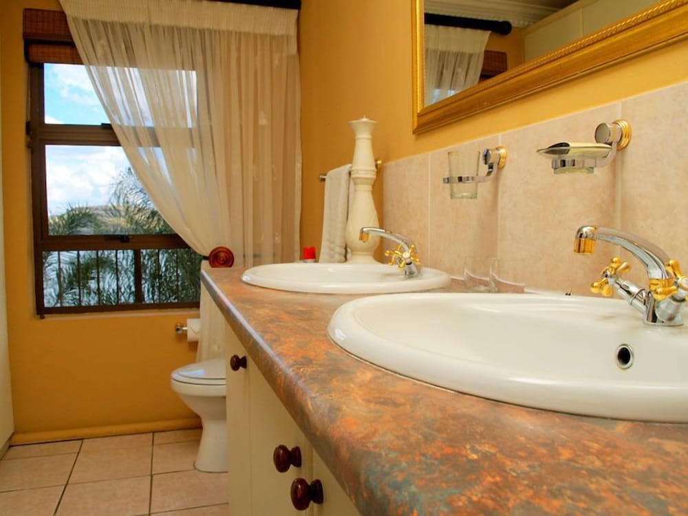 La Dolce Vita Guest House 47/50