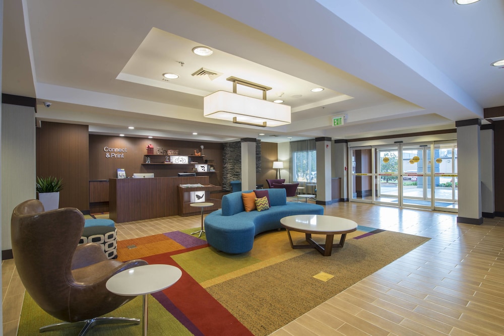 Fairfield Inn And Suites By Marriott Greenwood 31/47