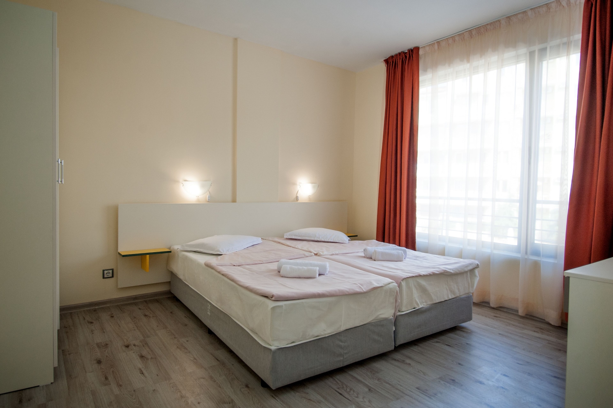 1 BEDROOM, BASIC, APARTMENT, BALCONY