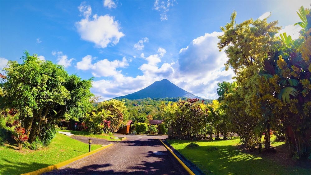 Arenal Paraiso Resort Thermo Mineral Hot Springs 42/50