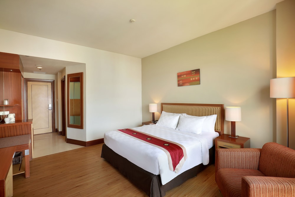 SWISS-BELHOTEL MALEOSAN MANADO 13/67