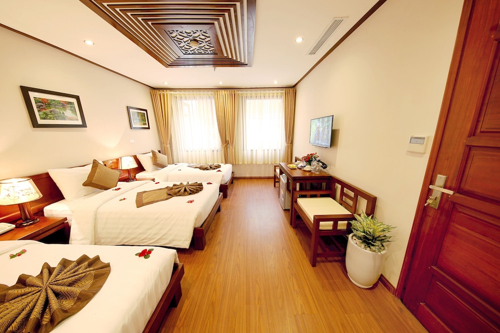 Hanoi Nostalgia Hotel & Spa 44/64