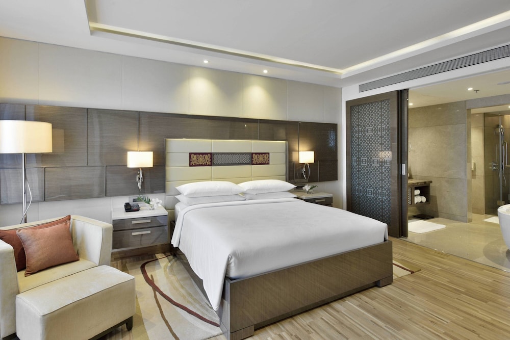 غرفة تنفيذية بسرير كينج بشرفة للمدخنين، Jw Marriott Hotel Mumbai Sahar 3/9