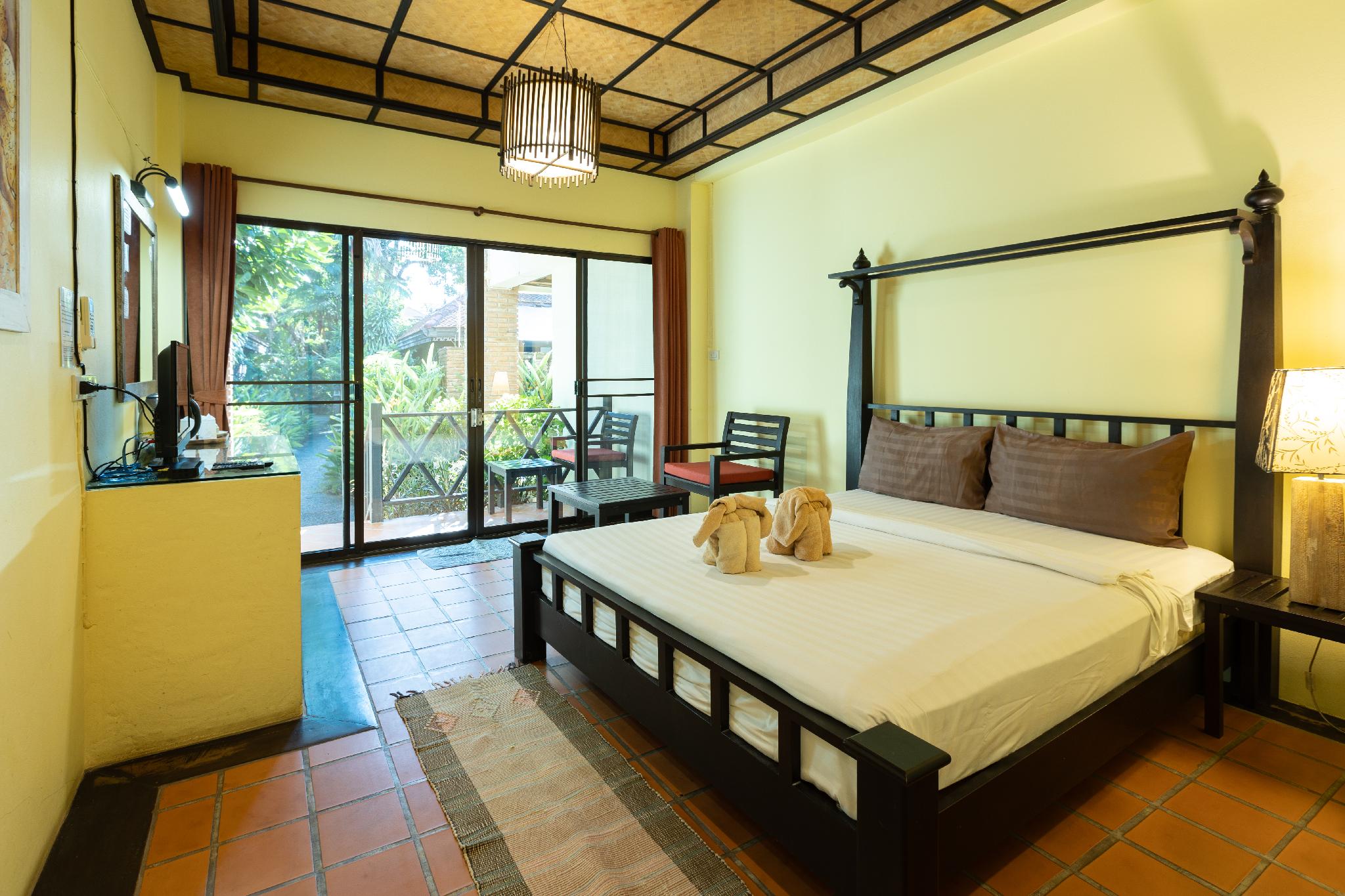 Room, Double Bed, Building