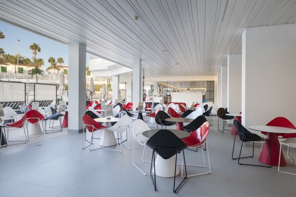 Caserio Hotel 31/55