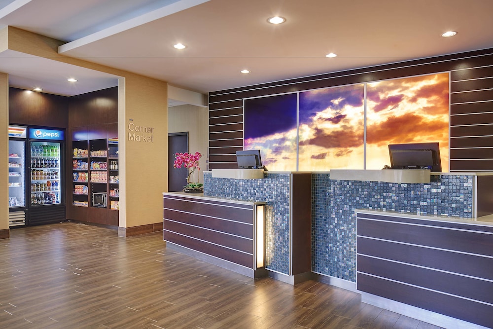 Fairfield Inn & Suites San Diego Carlsbad 7/40