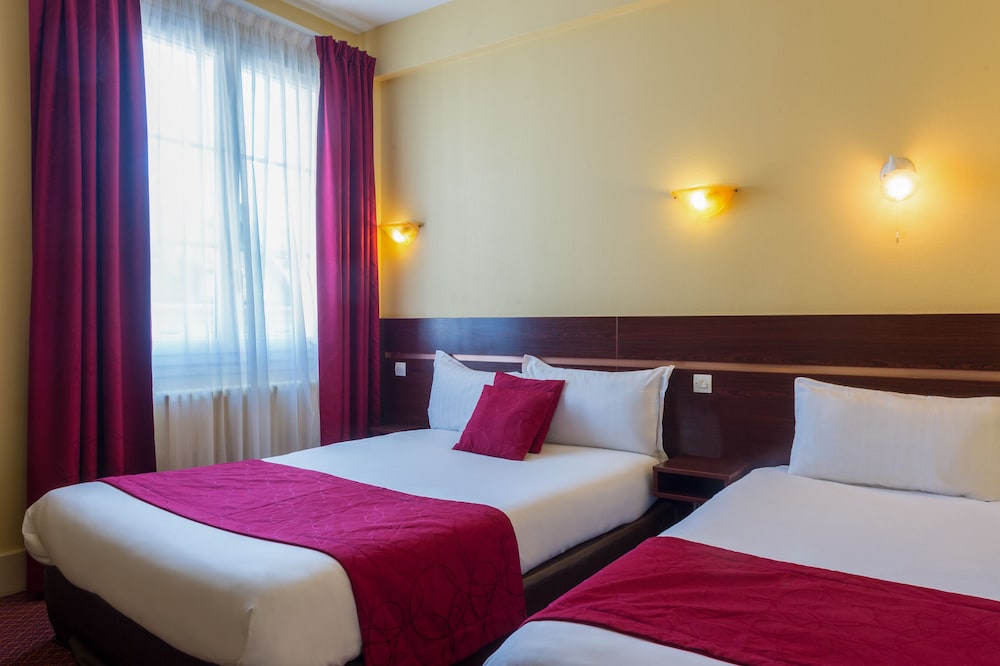 Hotel the Originals Lisieux Cathedrale 7/33