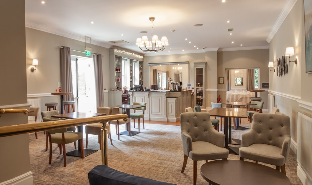 The Dower House Hotel 38/50