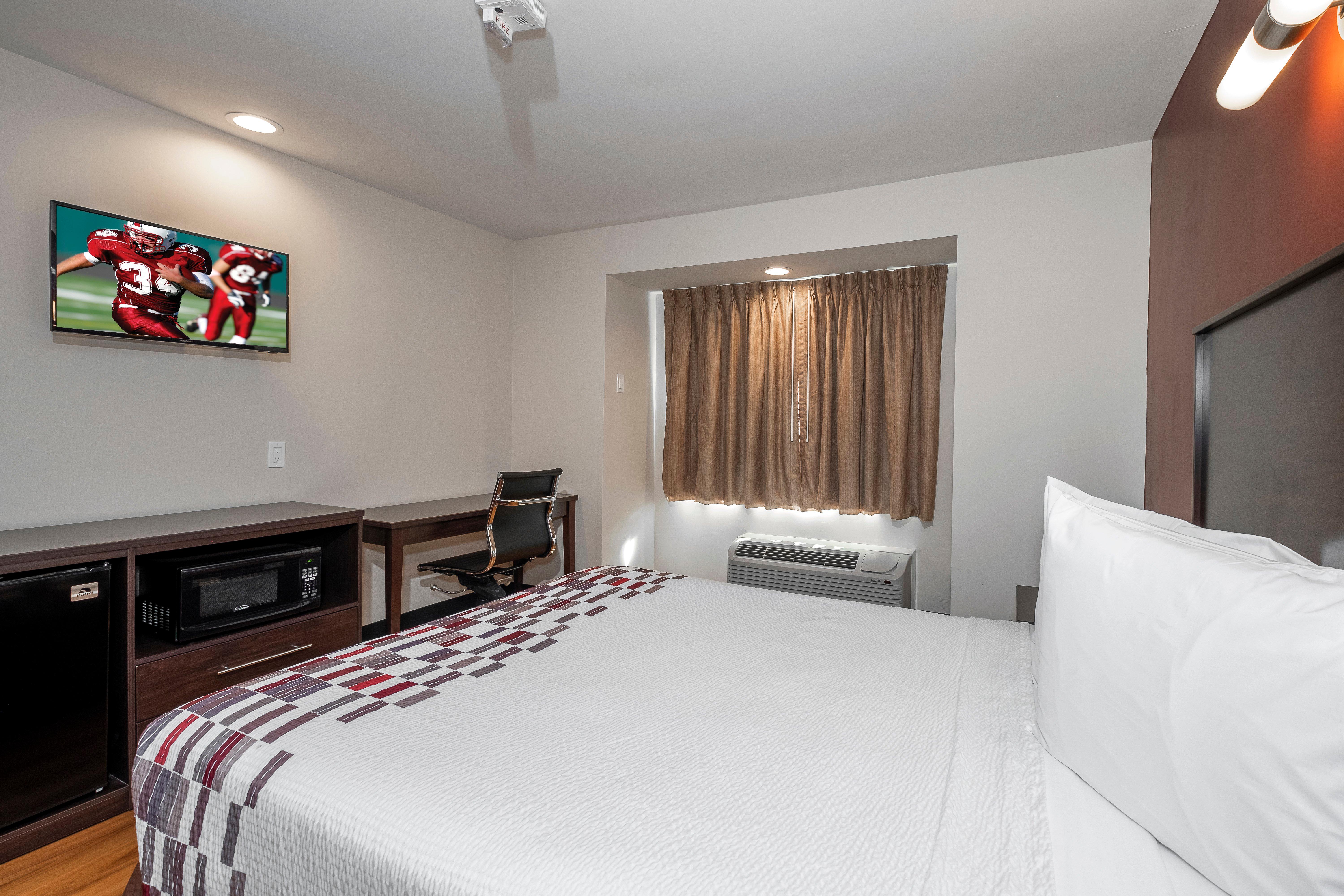 Renovated, Deluxe, Queen Bed