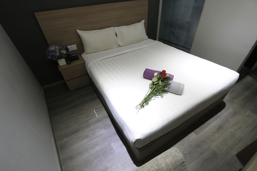Hotel 99 Pudu 50/66