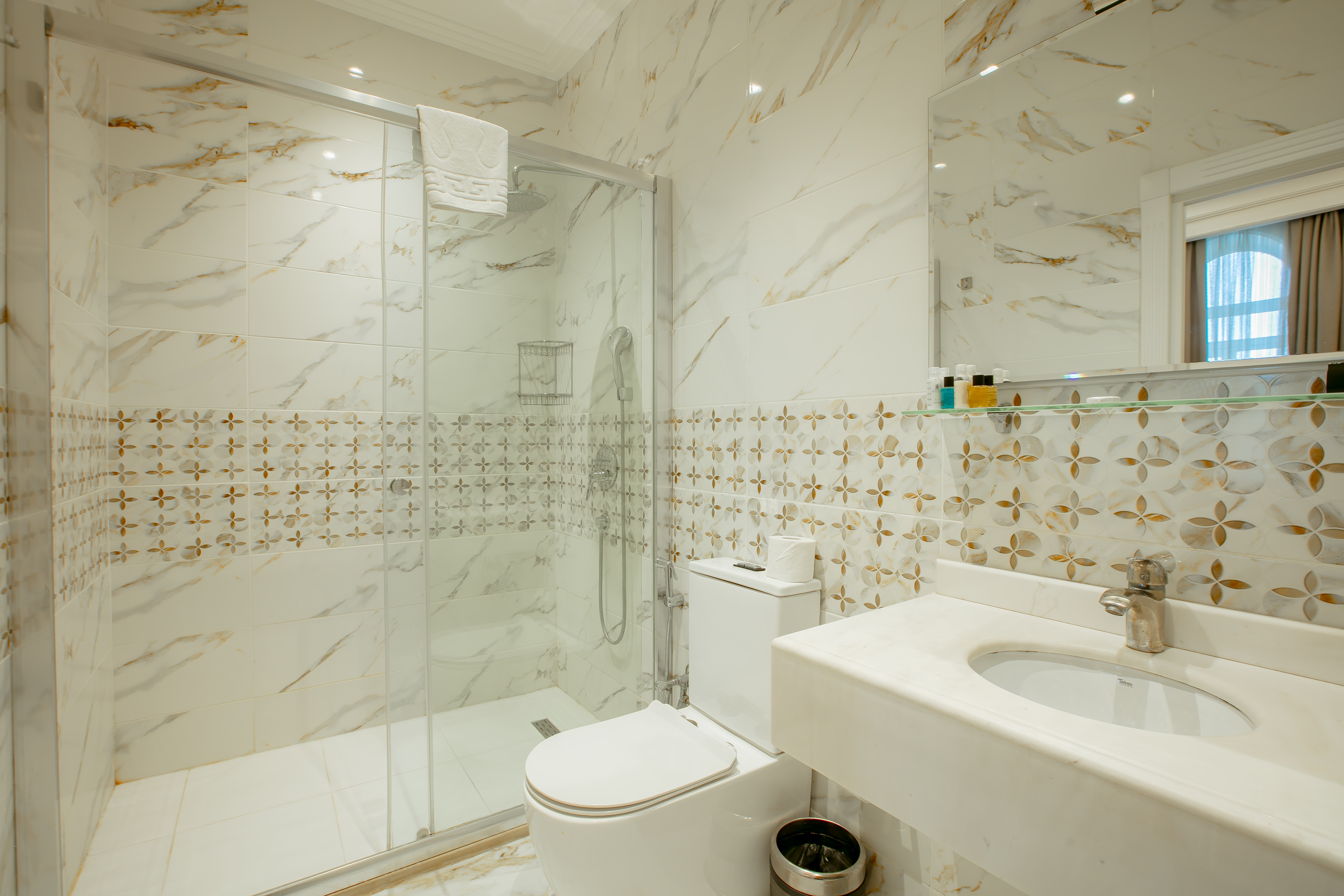 Promenade, Suite، Promenade Hotel 2/2