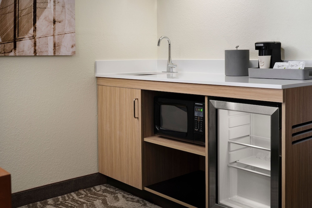 Springhill Suites By Marriott Metro Center 40/47