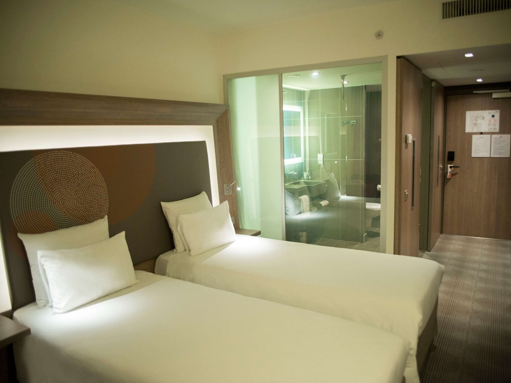 NOVOTEL SOFIA 14/73