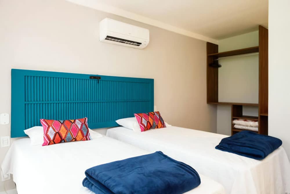ICARAI SUITES 15/63