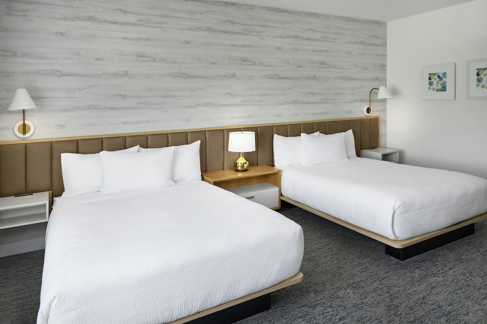 TownePlace Suites by Marriott Ridgecrest 18/50