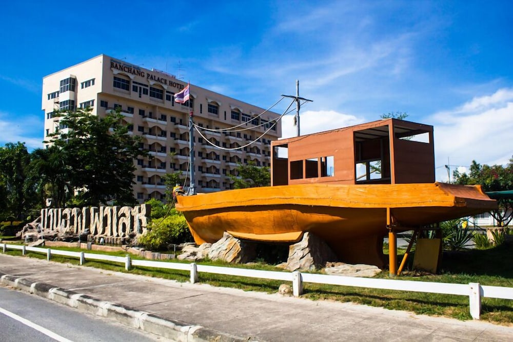 BCP Hotel, Ban Chang Rayong 11/50