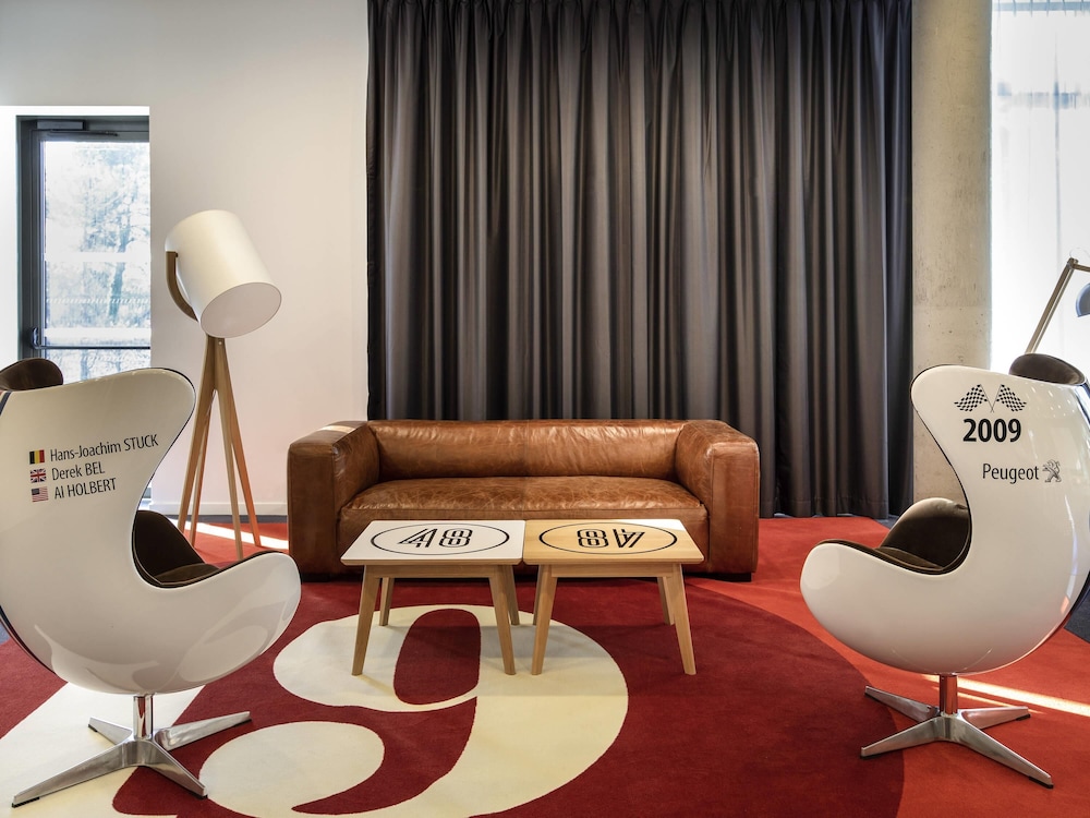 lounge
