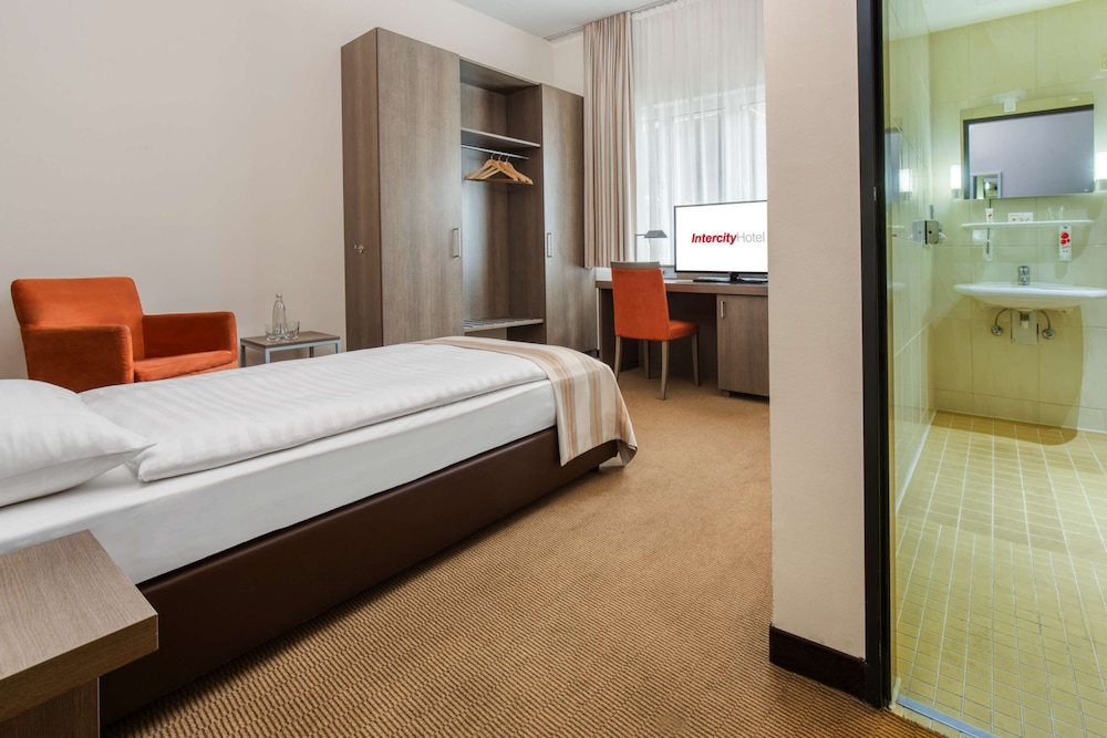 INTERCITYHOTEL HANNOVER 10/42