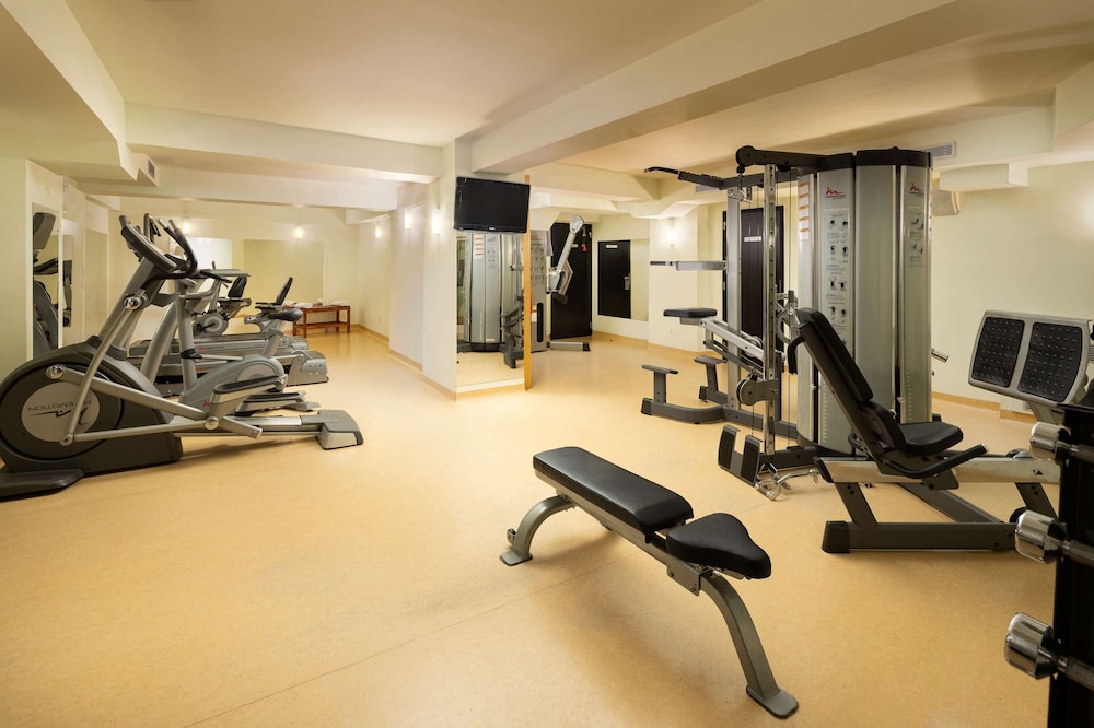 Golden Tulip Ana Tower Sibiu 27/50