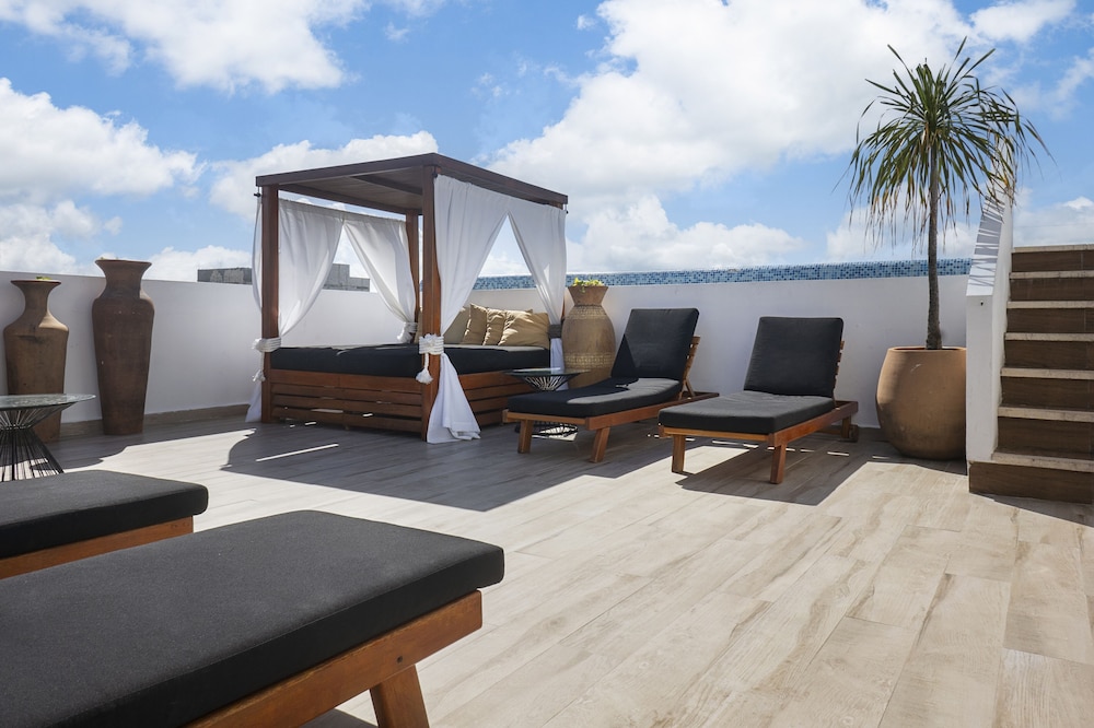 Terrasse Hotel Playa del Carmen 64/67