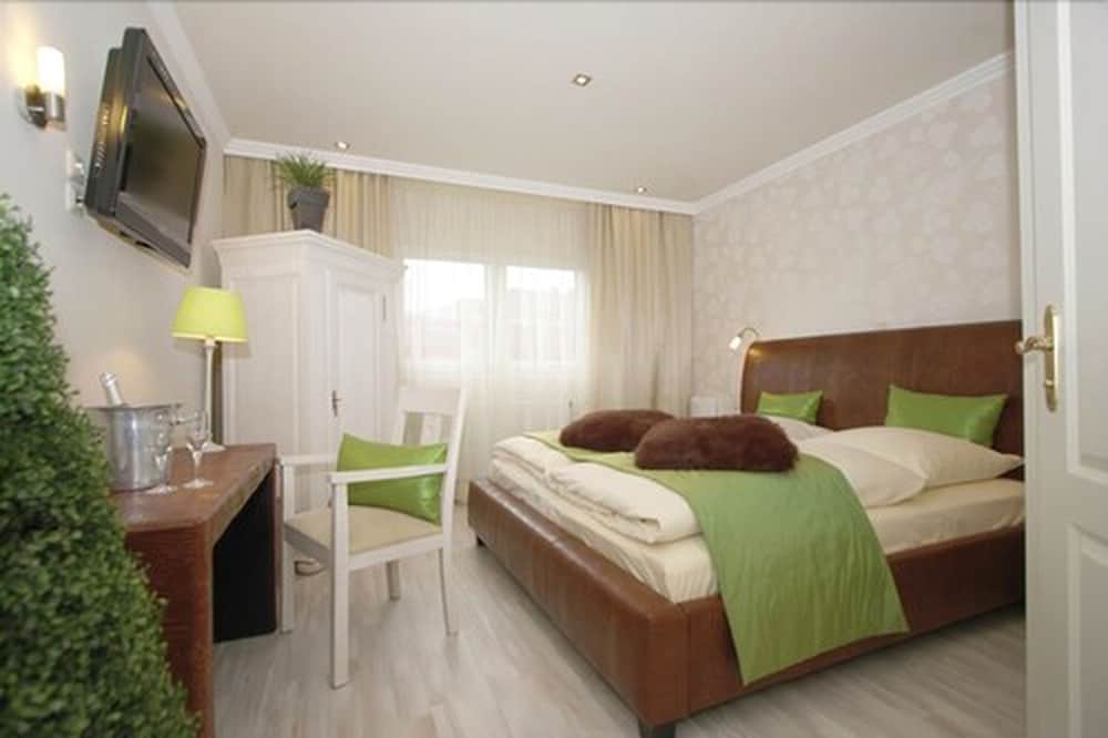 Arthotel ANA Residence 15/75