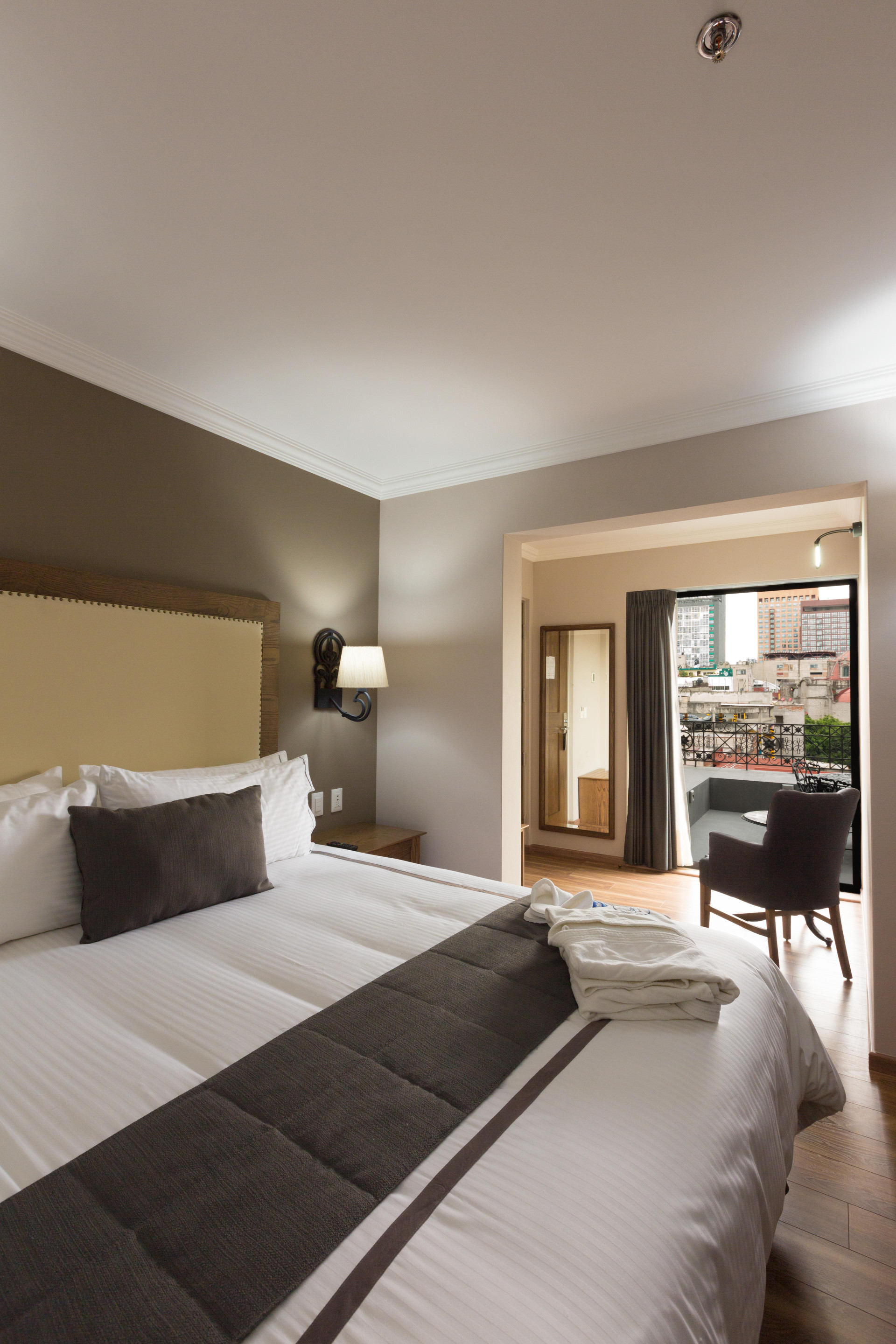 Room, with View