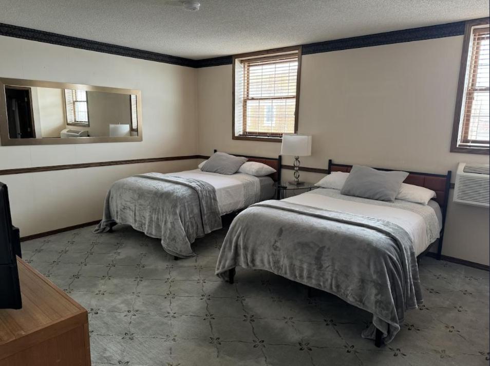 Fenway House Hotel 12/50