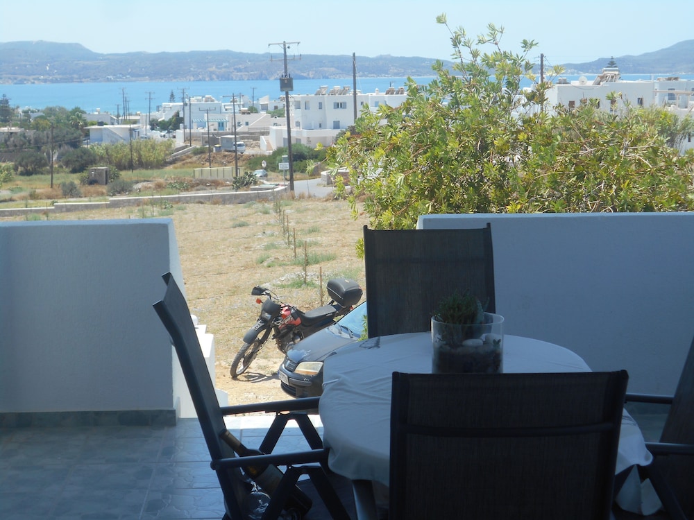 Elea Milos (ex Antonis Rooms) 36/45