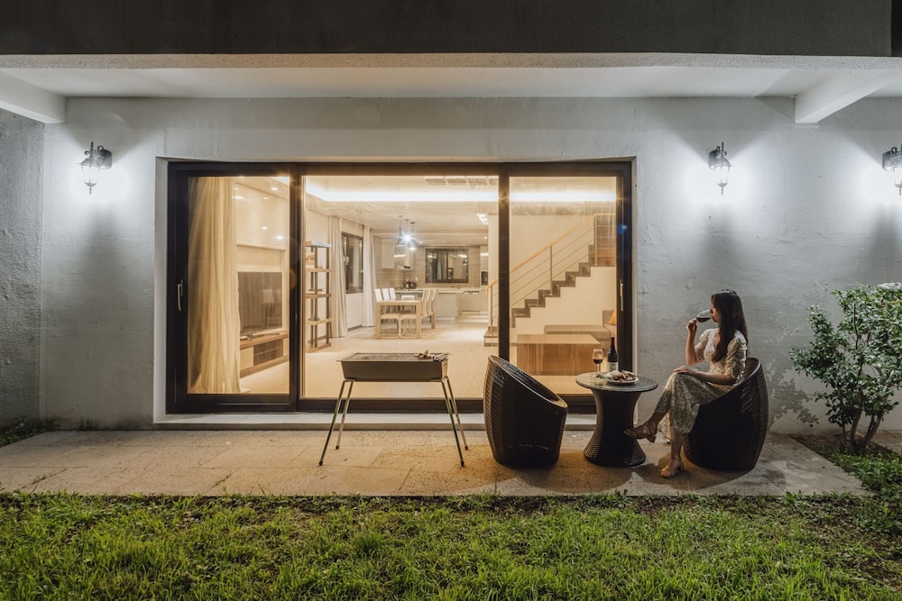 Kylin Villa Resort 30/59