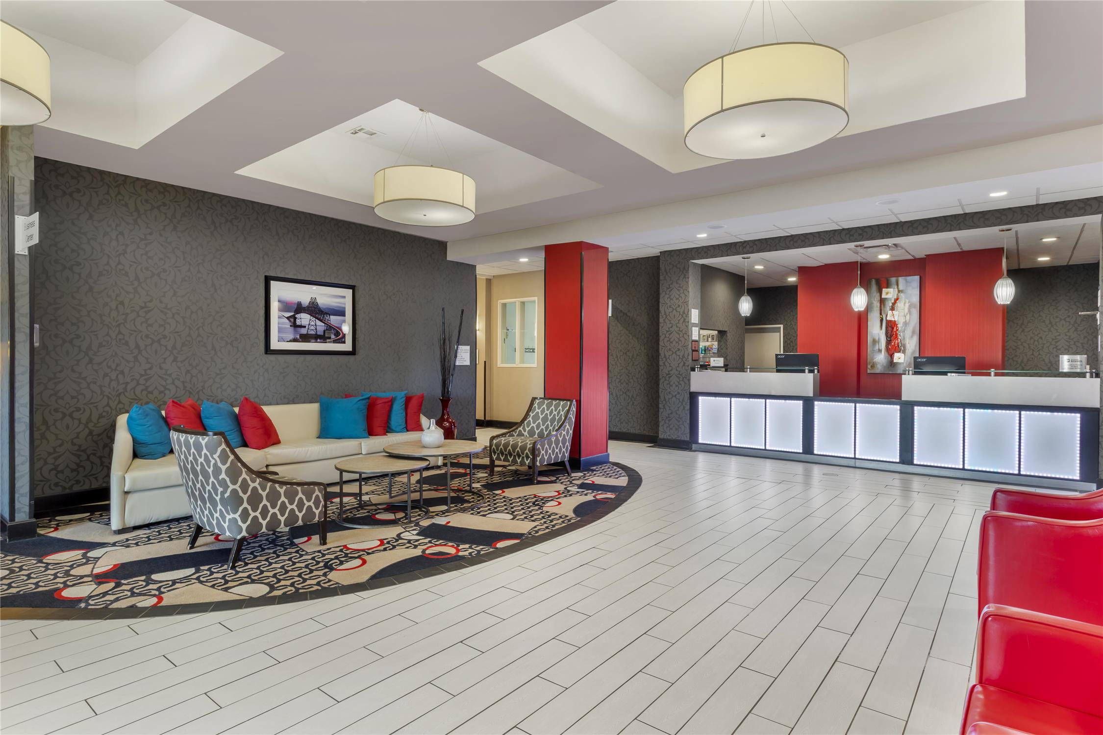 Best Western Plus Laredo Inn and Suites 12/37