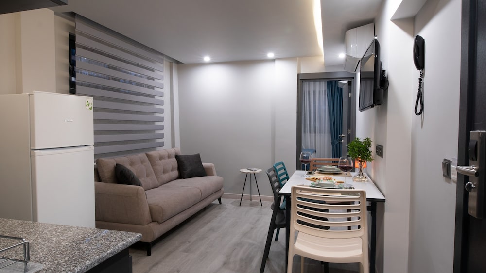 Opera Suites 21/50