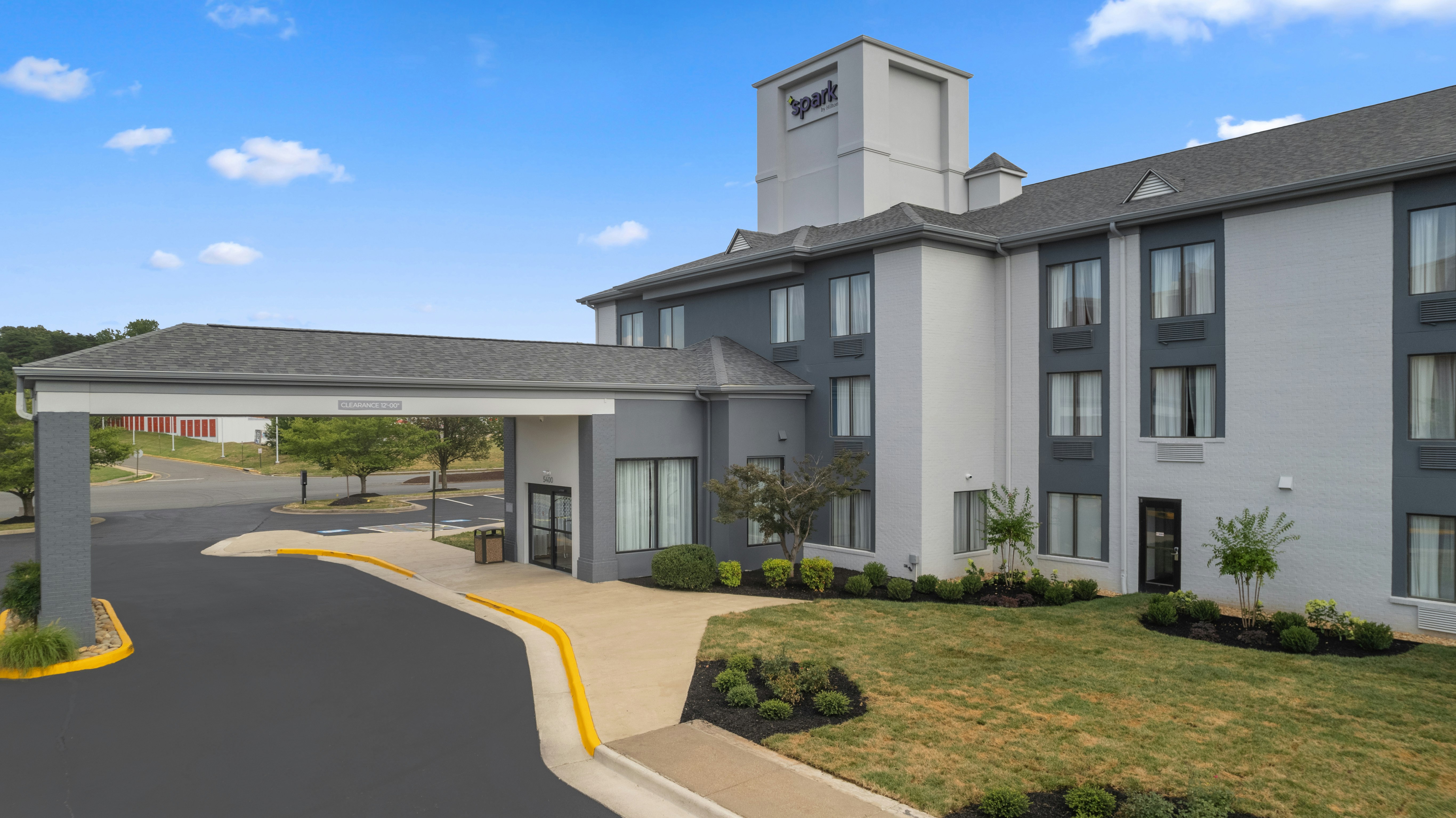 Spark by Hilton Fredericksburg Southpoint 36/38