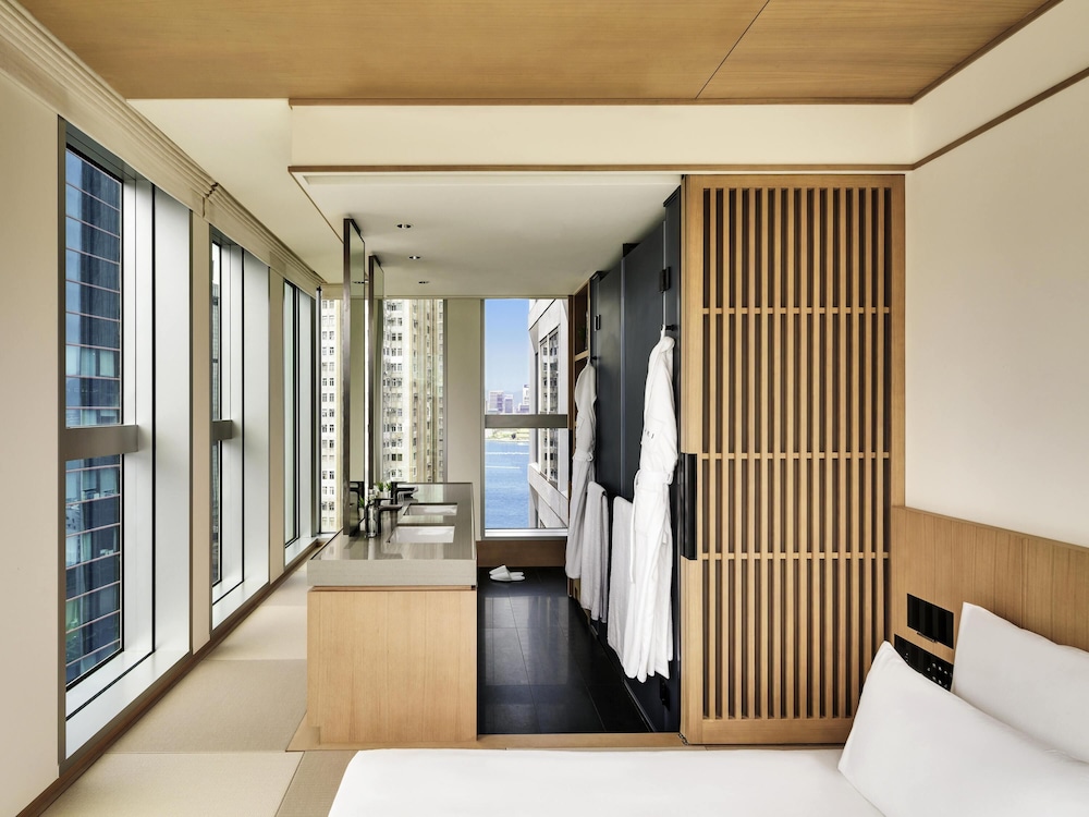 JAPANESE, DELUXE, KING BED, TATAMI