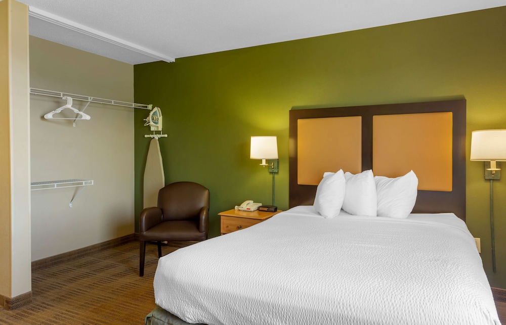 Extended Stay America - Boston - Burlington 23/77