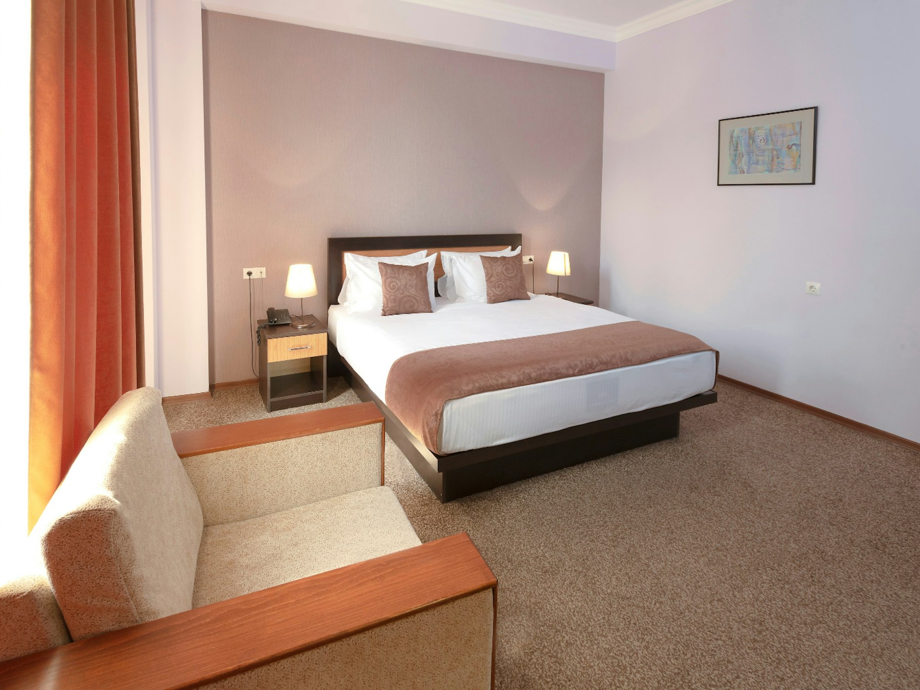Ani Central Inn Ex Silachi 25/66