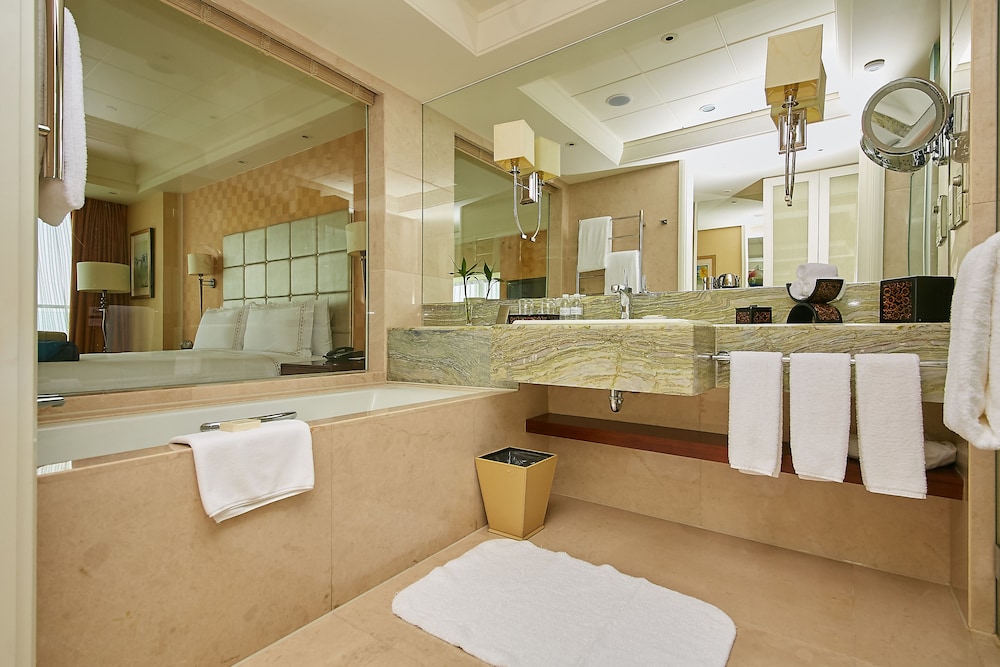 Fairmont Yangcheng Lake 49/50